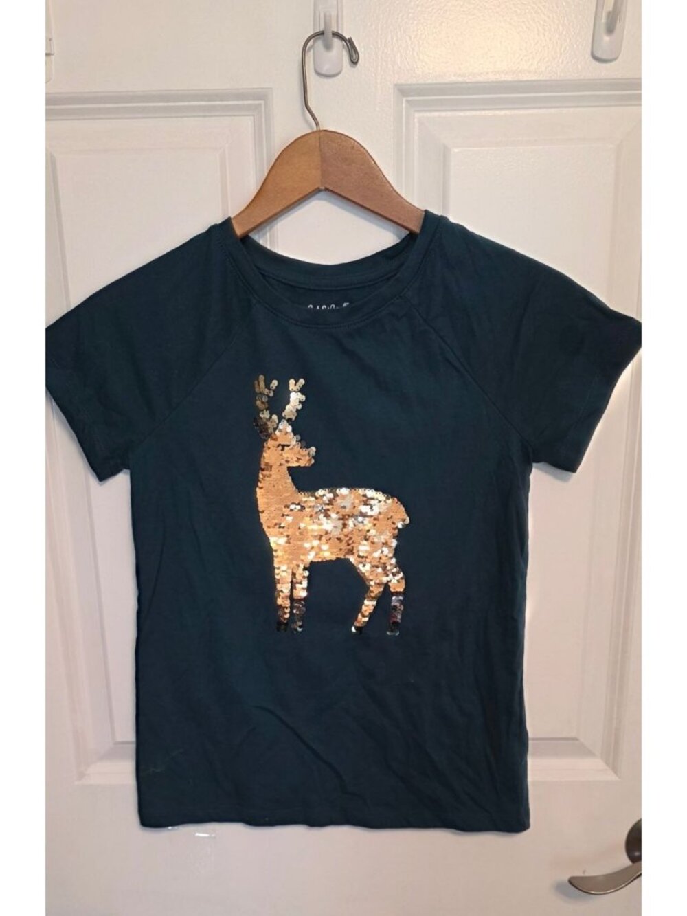 Cat & Jack Youth Large Green Sparkly Reindeer Holiday Christmas T-Shirt Cute